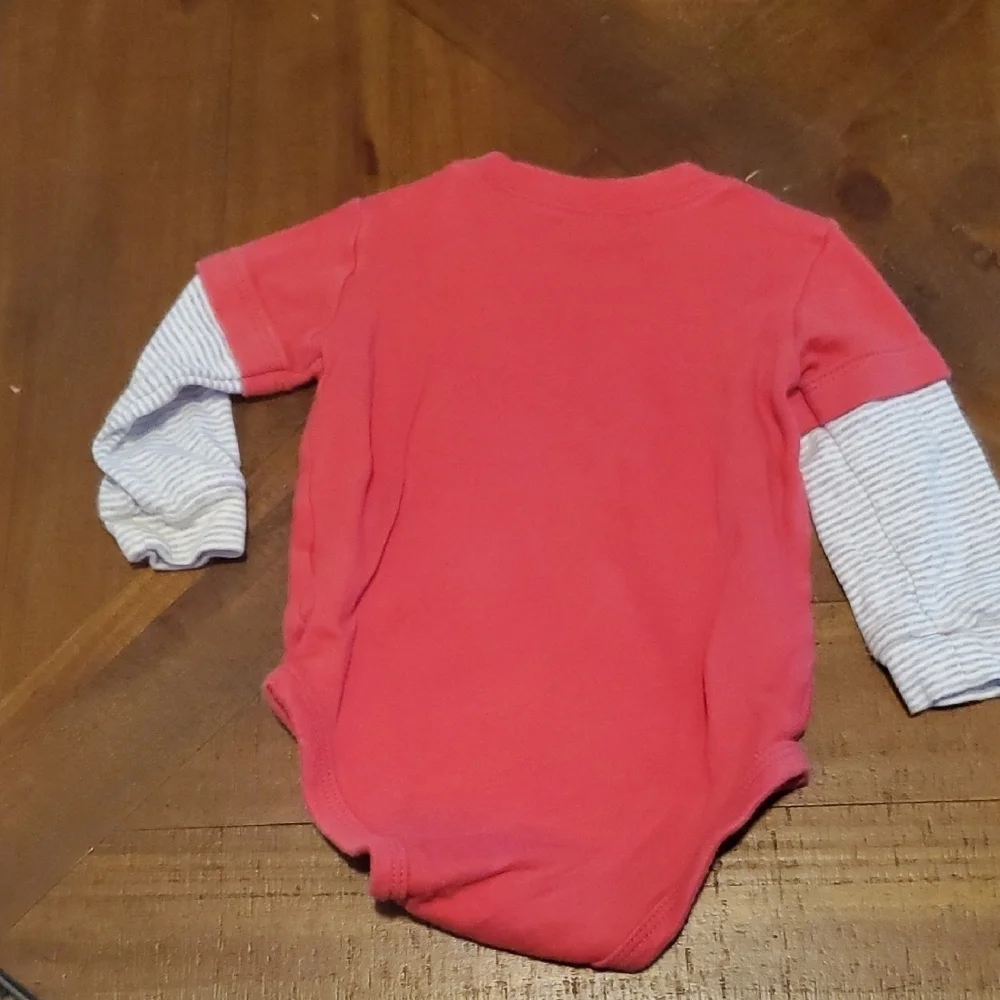 🐻    Carter's Red and White Bodysuit One Piece
